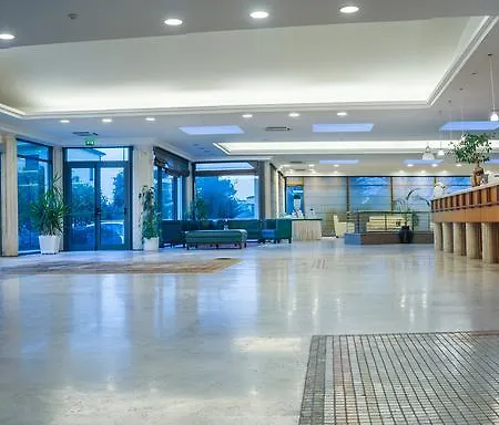 Hotel Grand