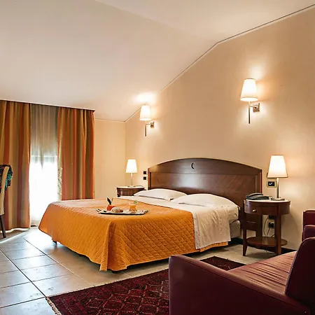 Grand Hotel 4*