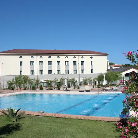 Hotel Grand 4*
