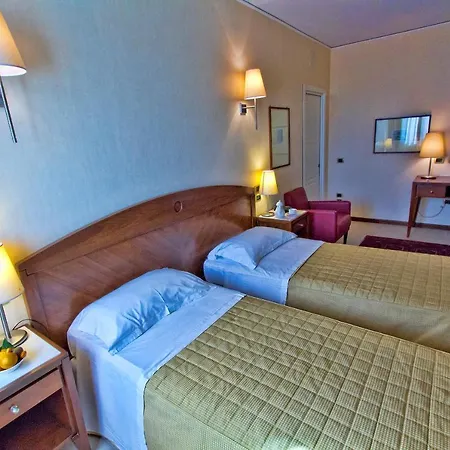 Hotel Grand Paestum